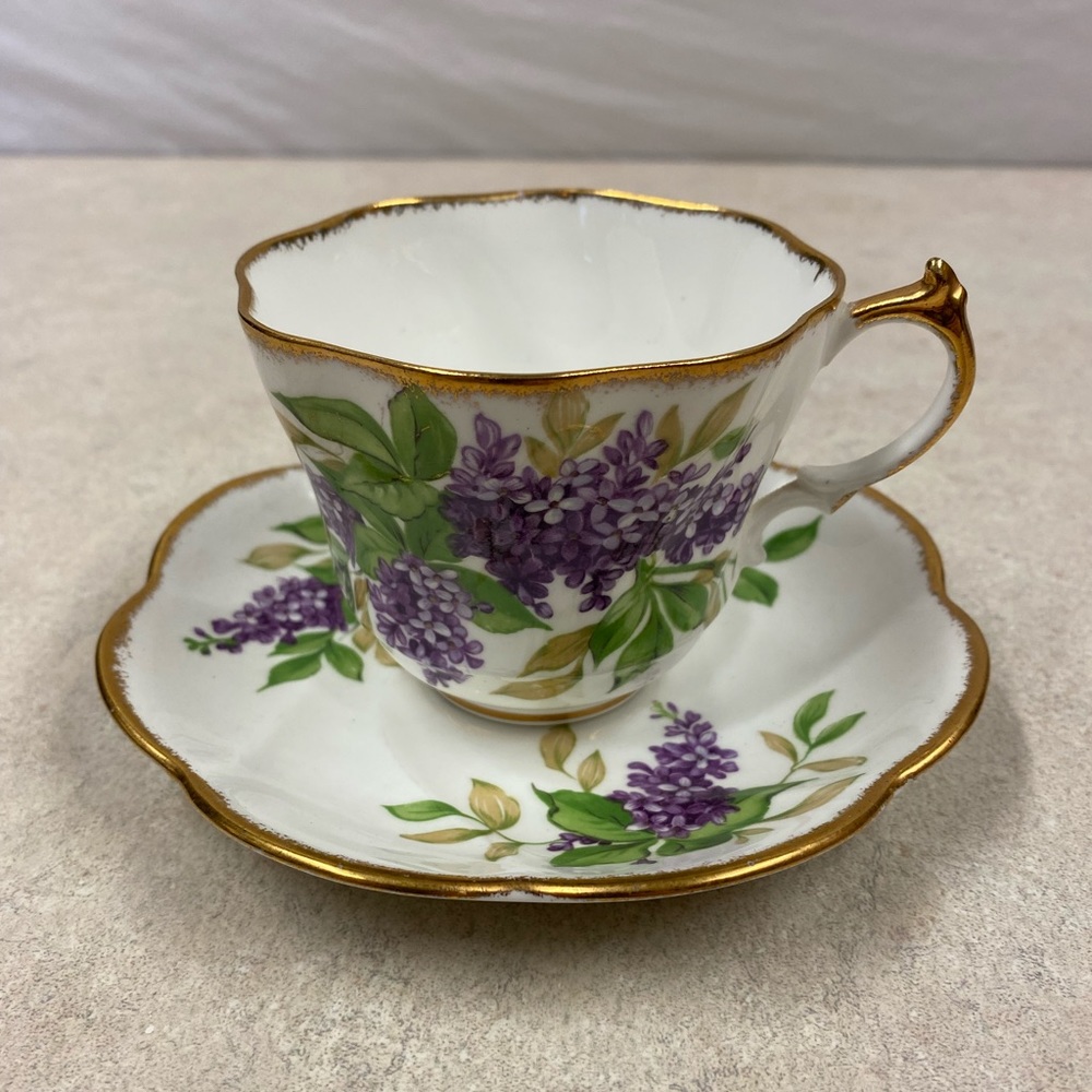 Vintage Salisbury Lilac Fine Bone China Tea Cup